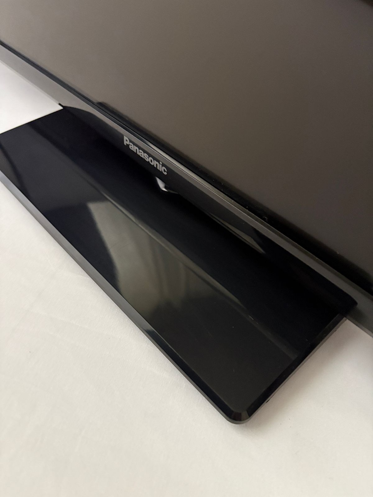 ○ パナソニック Panasonic 液晶テレビ TH-32D305 32V型 ビエラ HDD