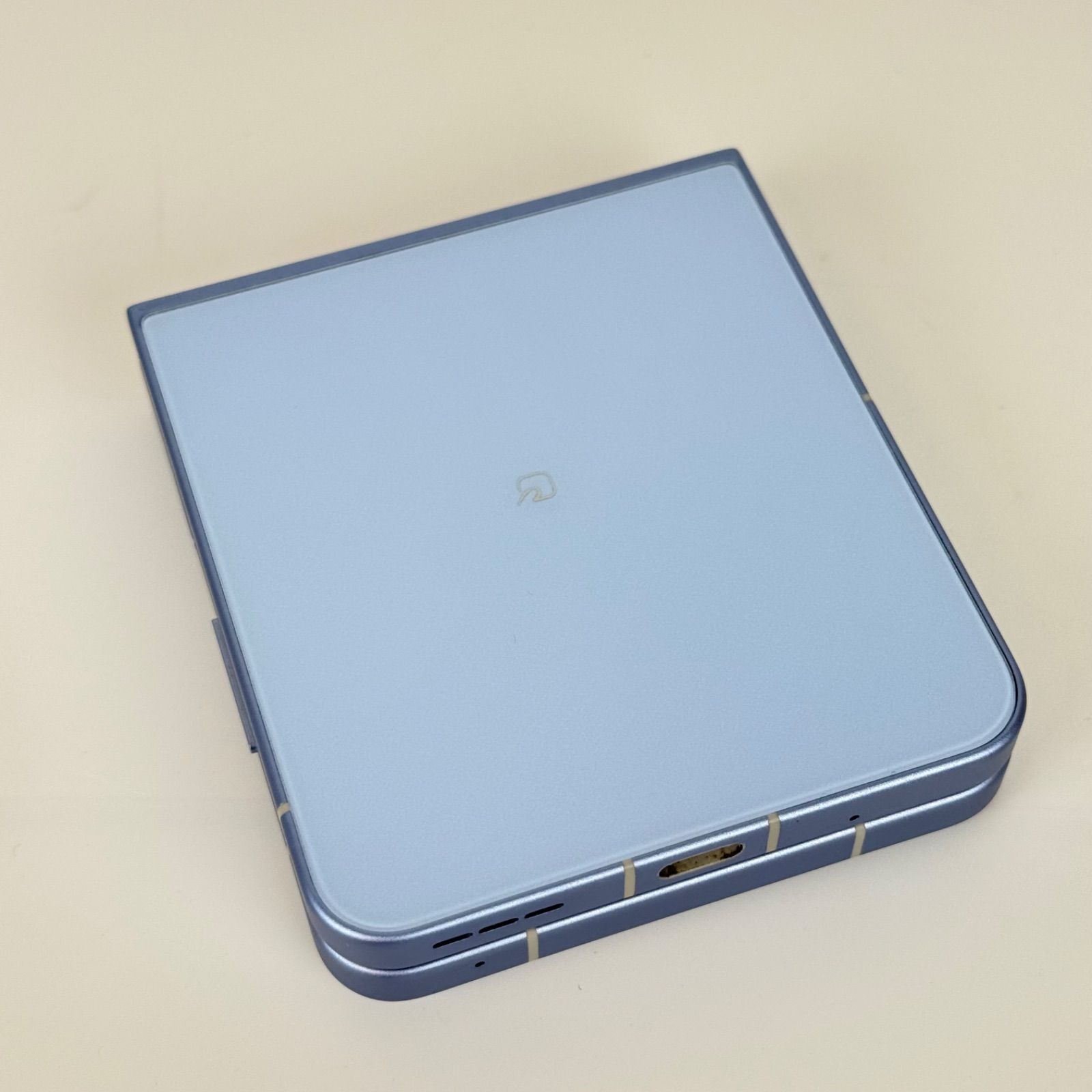ZTE Libero Flip A304ZT ブルー SIMフリー - メルカリ