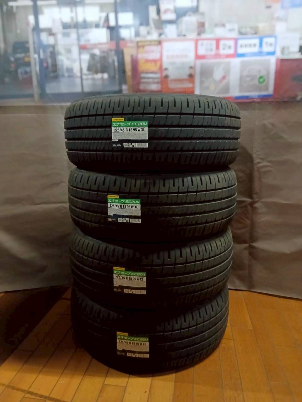 ﾀﾞﾝﾛｯﾌﾟ　ｴﾅｾｰﾌﾞEC204　225/45R18　2022年製　4本ｾｯﾄ　★オク034