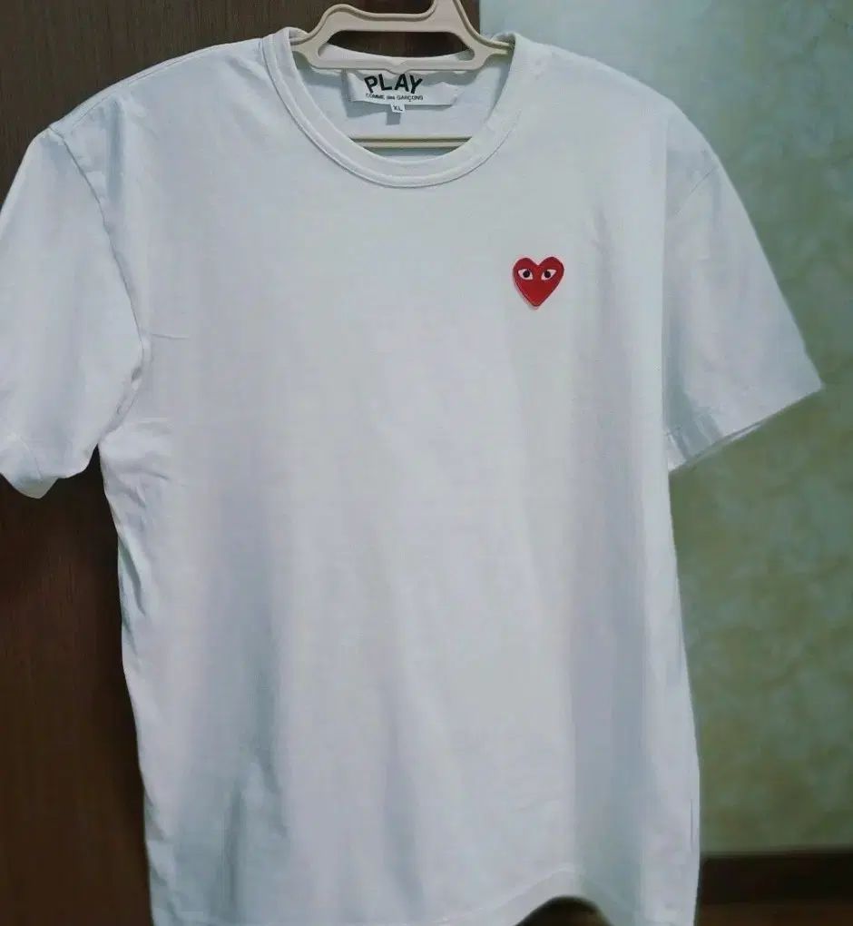コム・デ・ギャルソン PLAY 半袖Tシャツ 白