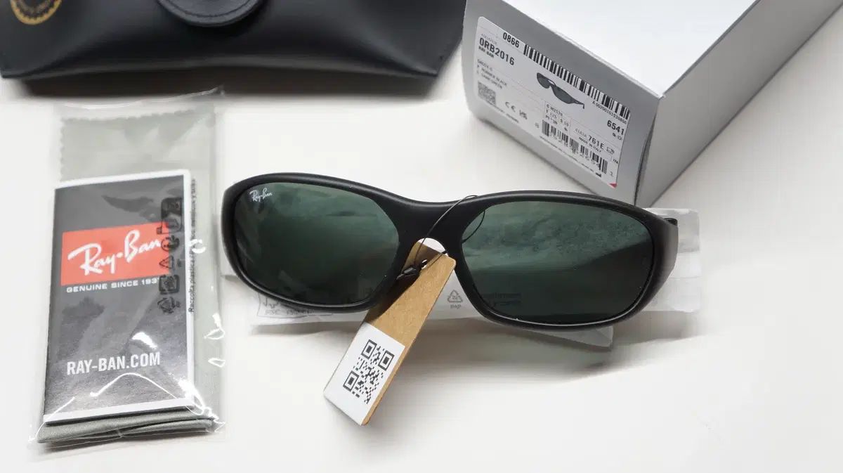 正規品 / 新品 レイバン Ray-Ban ブラックマット RB2016 W2578