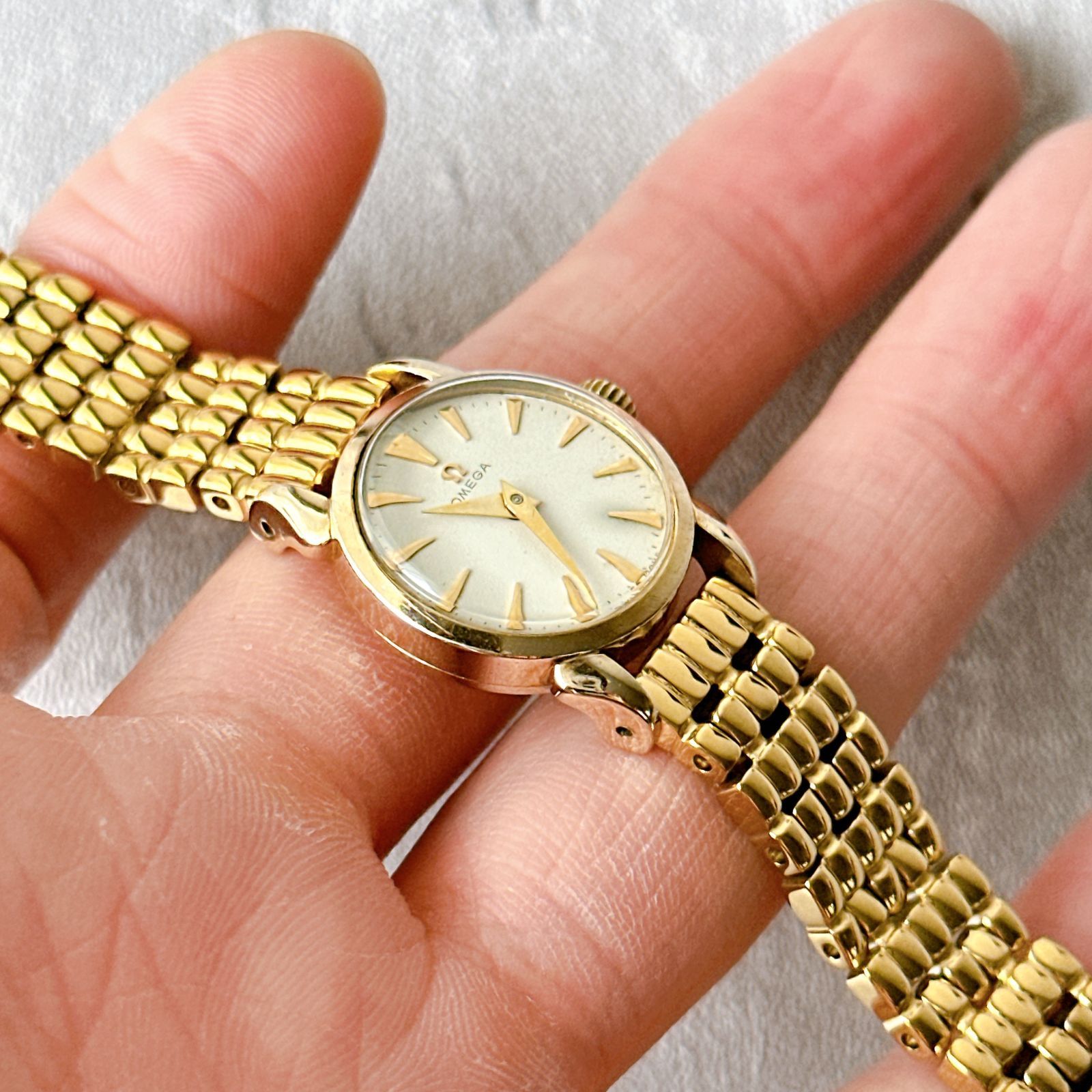 OMEGA オメガ レディース 腕時計 手巻き ヴィンテージ ゴールドカラー OMEGA レディース ゴールドカラー 手巻き ヴィンテージ オメガ ドレス