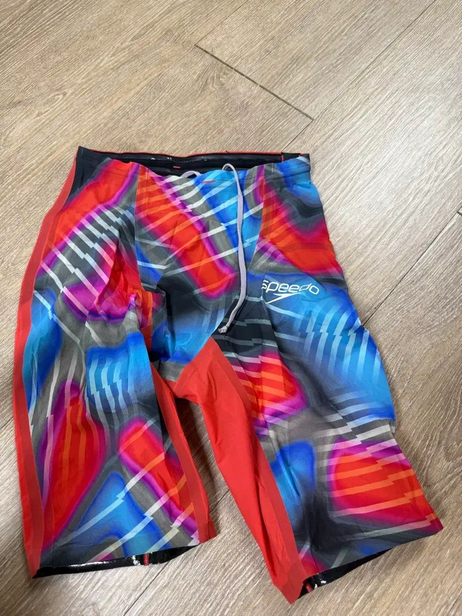 スピード 水着