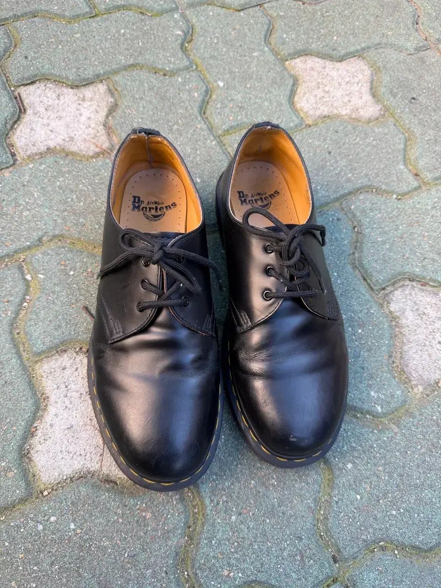 (42) DR. MARTENS ドクターマーチン ブラック スムース 270 UK8