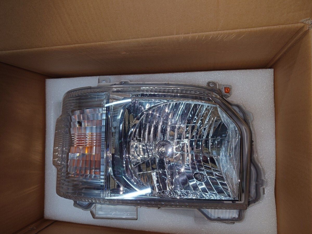 トヨタ純正 レジアスエース ハイエース TRH200V KDH200V GDH201V