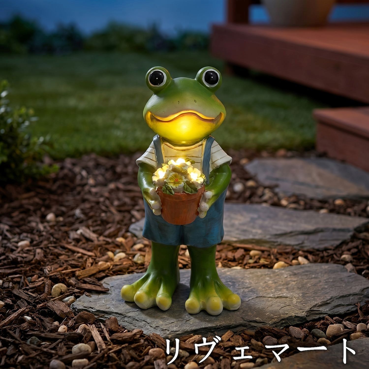 ソーラーライト ガーデンライト ガーデンオーナメント 鉢植を持っているカエル かえる 庭オブジェ 置物 癒しグッズ ガーデニング お庭 玄関ライト 園芸装飾 オシャレ ギフト プレゼント 樹脂A624