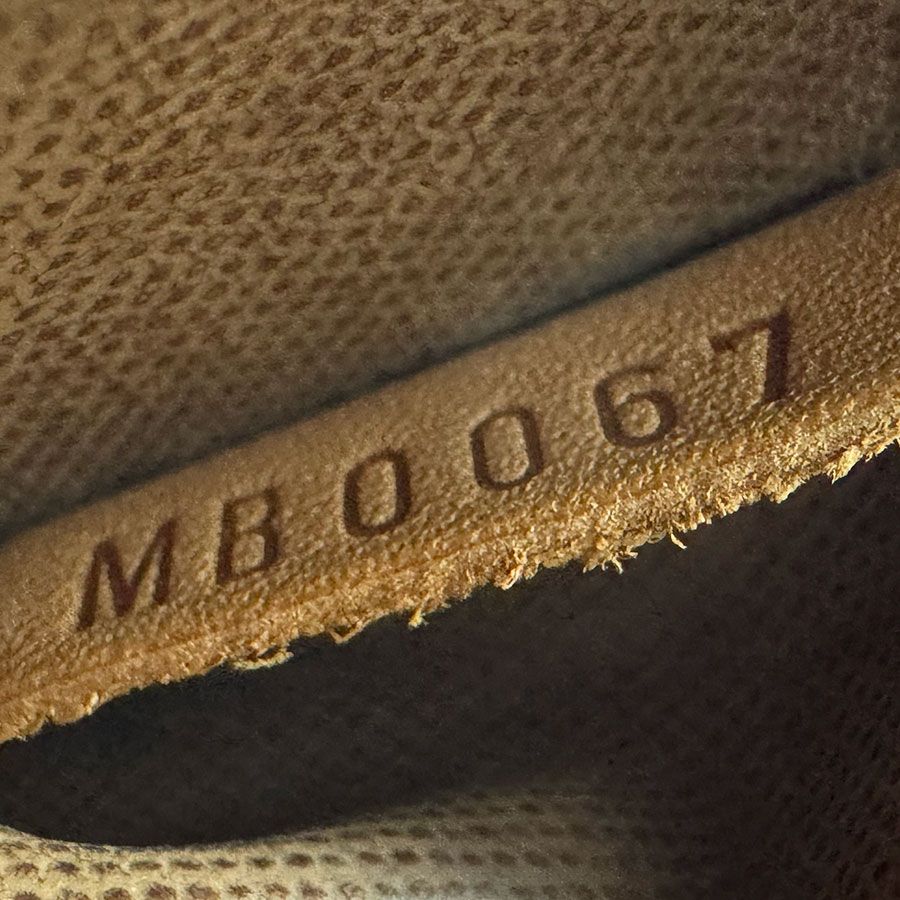 ルイ ヴィトン LOUIS VUITTON クラッチバッグ トゥルーストワレット25