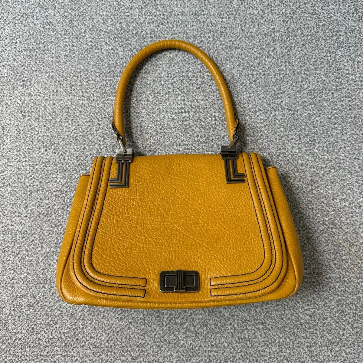 ランバンコレクション ショルダーバッグ