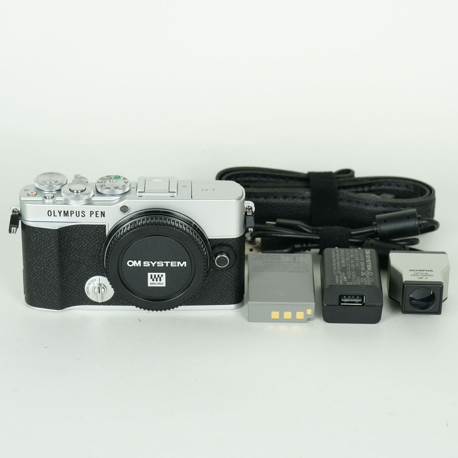 [美品 | シャッター数960回｜OPTICAL VIEW FINDER付] OLYMPUS PEN E-P7 [ボディ シルバー] | マイクロフォーサーズマウント 45,600円