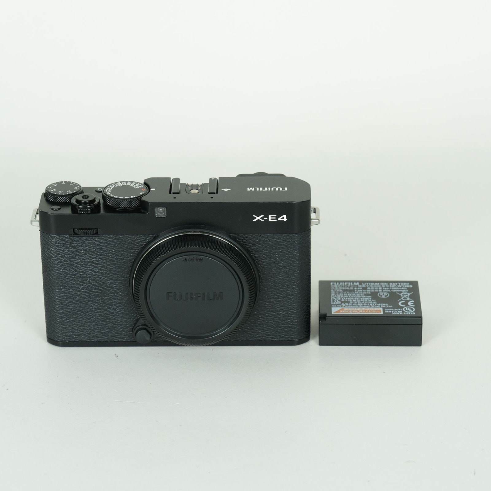 良品 | シャッター数10,687回] FUJIFILM X-E4 [ボディ ブラック