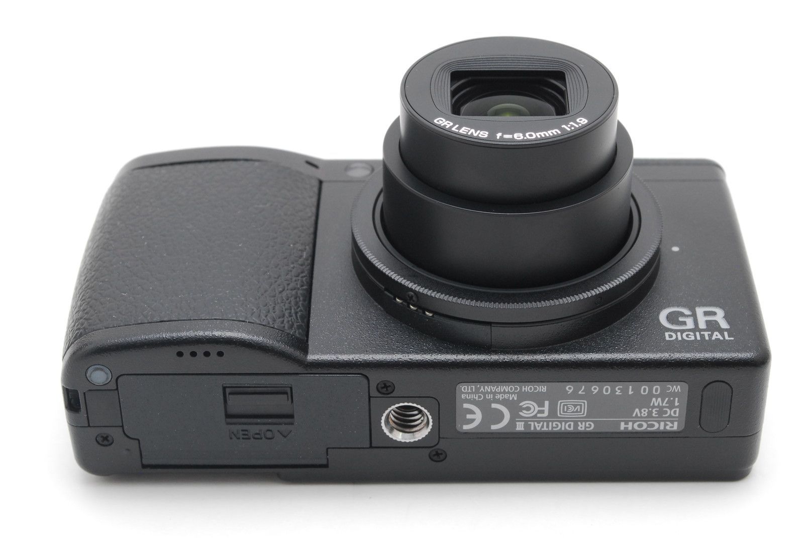 シャッター数:553【超美品】Ricoh リコーGR Digital III + GW-2 GH-2