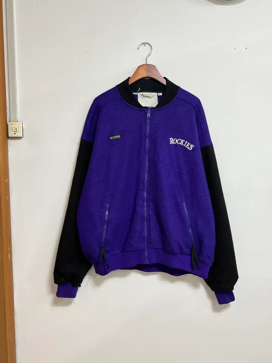 ヴィンテージ Columbia(コロンビア) フリース ジップアップ ジャケット