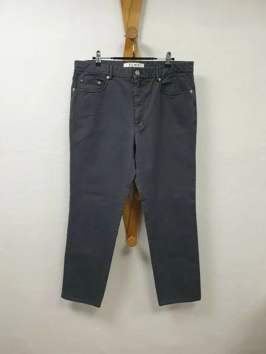 男性34 タイムオム ストレッチパンツ チャコール