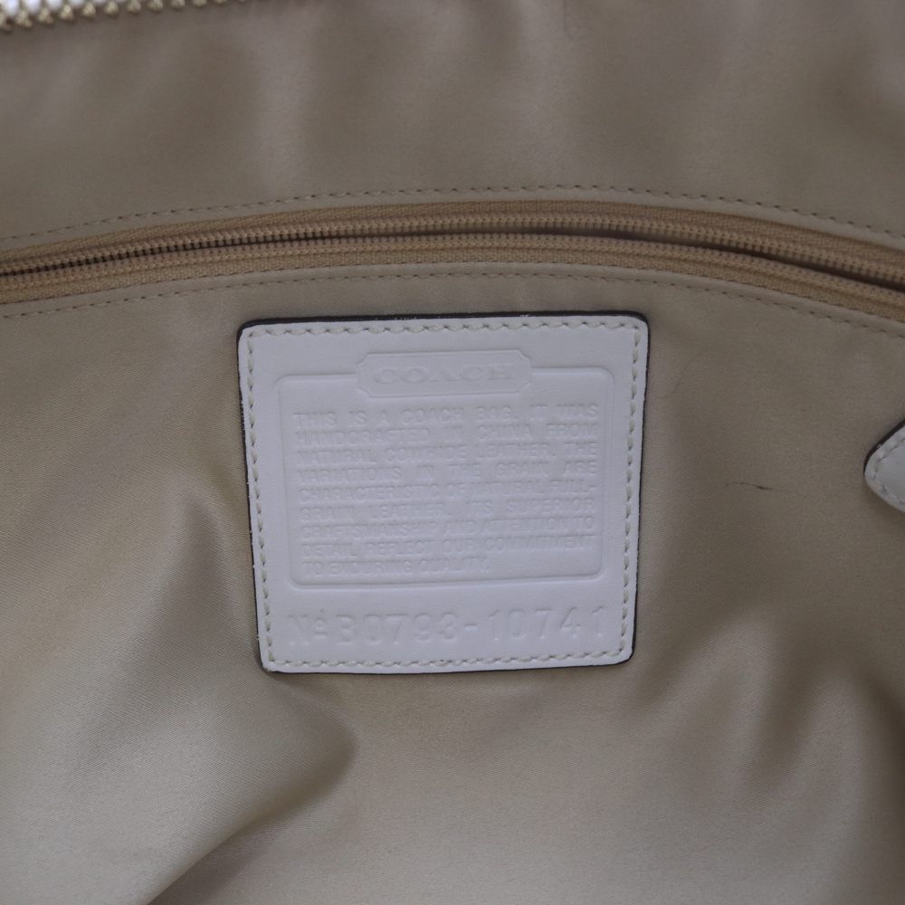 コーチ COACH ホーボー ターンロック ワンショルダーバッグ 白 - メルカリ