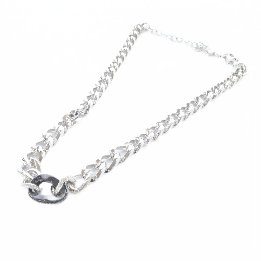 スワロフスキー SWAROVSKI Montaigne Black ネックレス ペンダント シルバー色