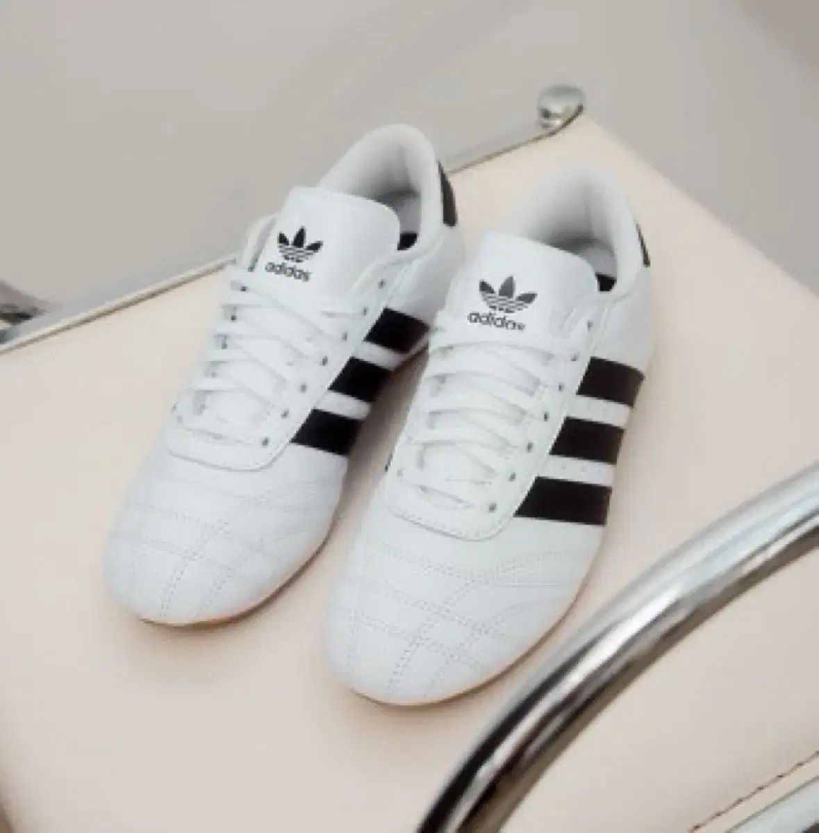 アディダス テコンドー レース 240 (新品) 129,000円