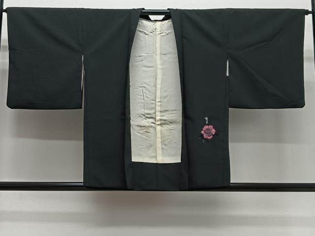 平和屋着物＃羽織　刺繍　草花文　黒地　正絹　逸品　CABG3871ua
