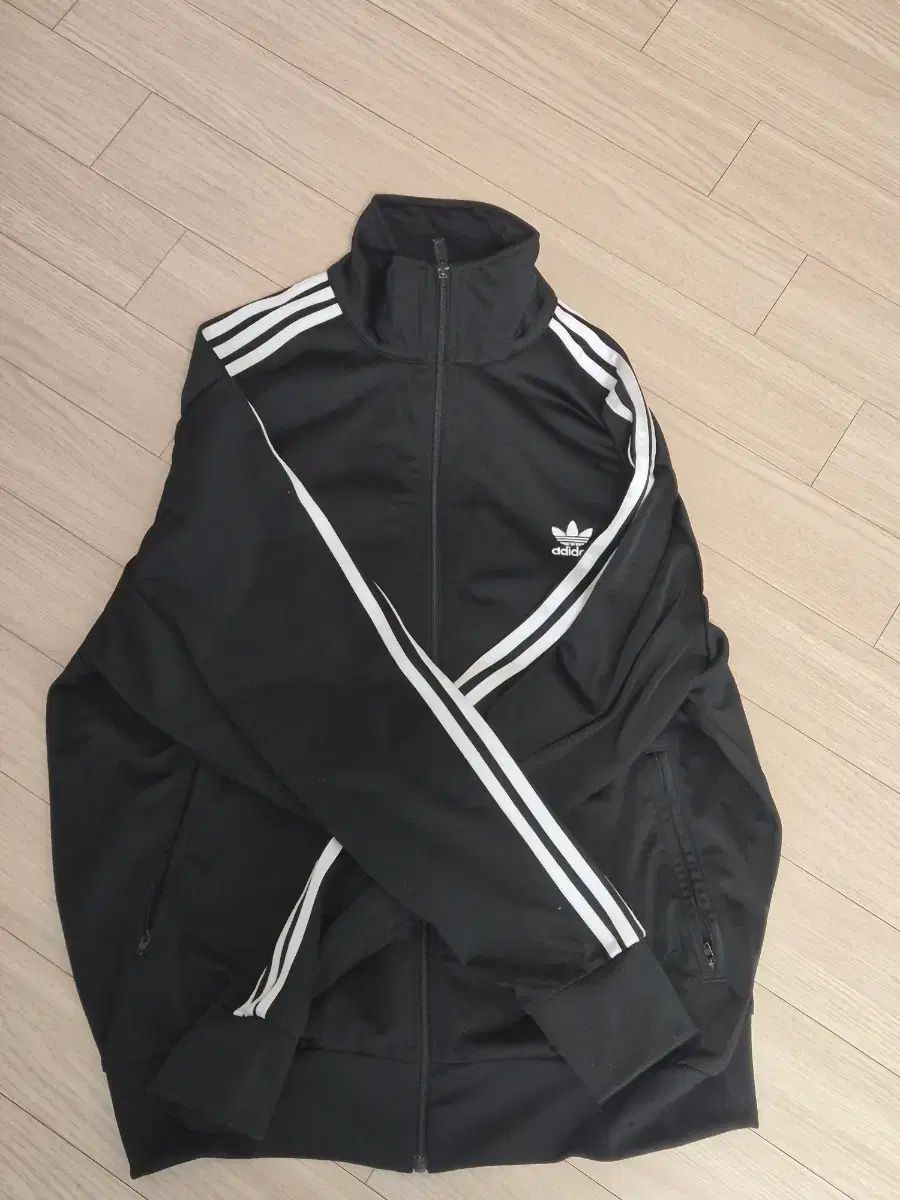 アディダス ジップアップ 2XL 出品