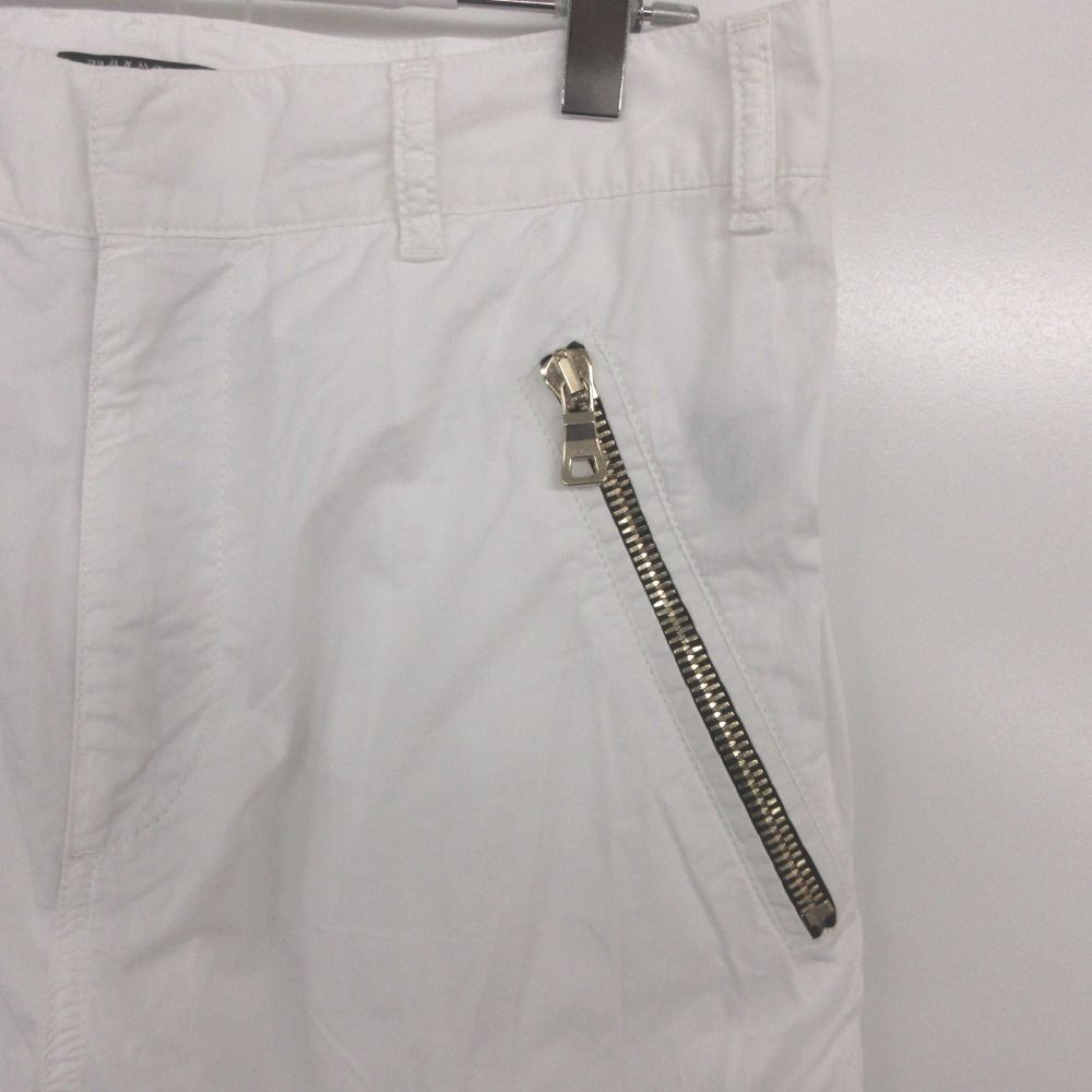 【美品！】BALMAIN バルマン ホワイトパンツ ジップデザイン 美品 BALMAIN バルマン カーゴパンツ バイカー ジップ テーパード