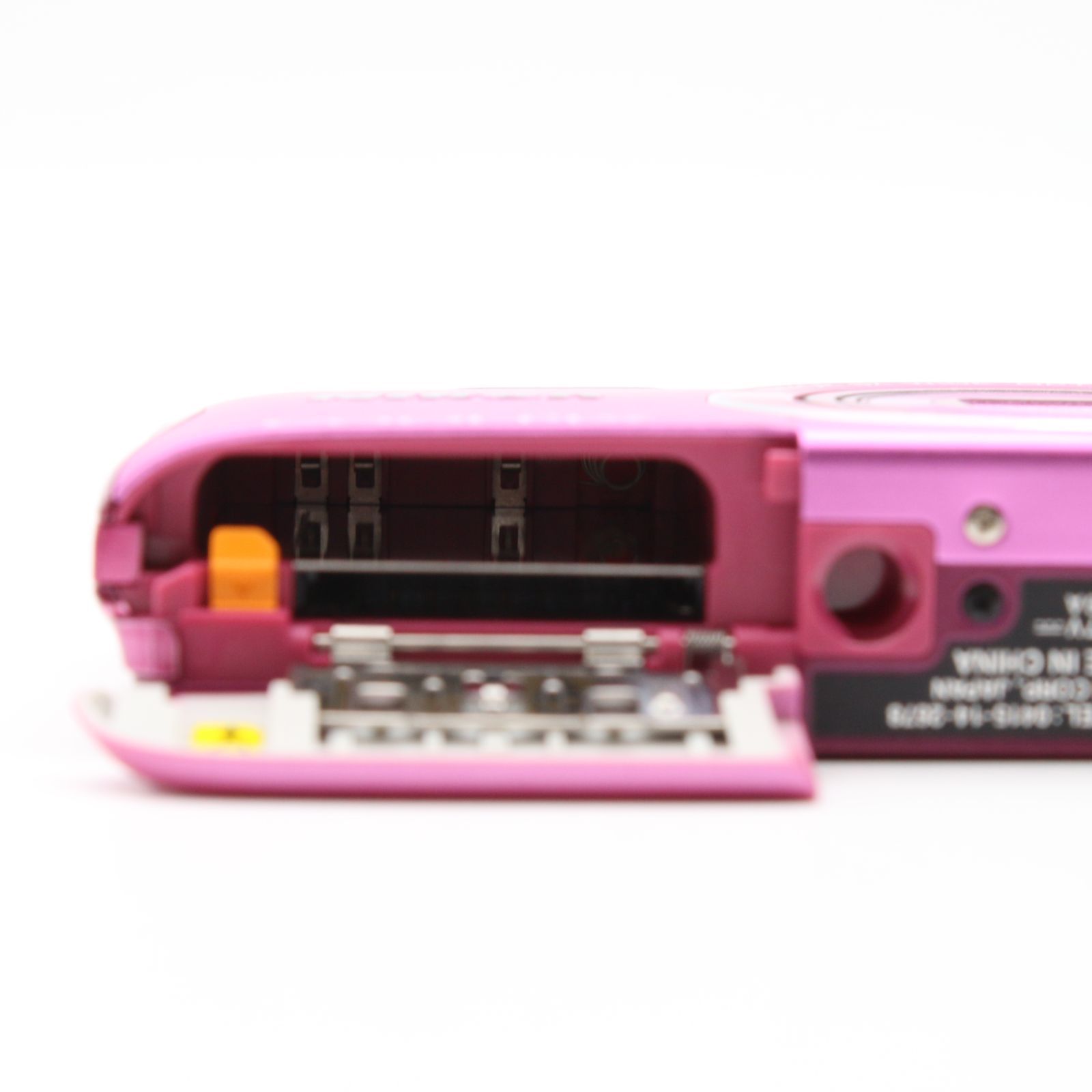 極上品】 Nikon COOLPIX S3700 ピンク 光学8倍ズーム 2005万画素