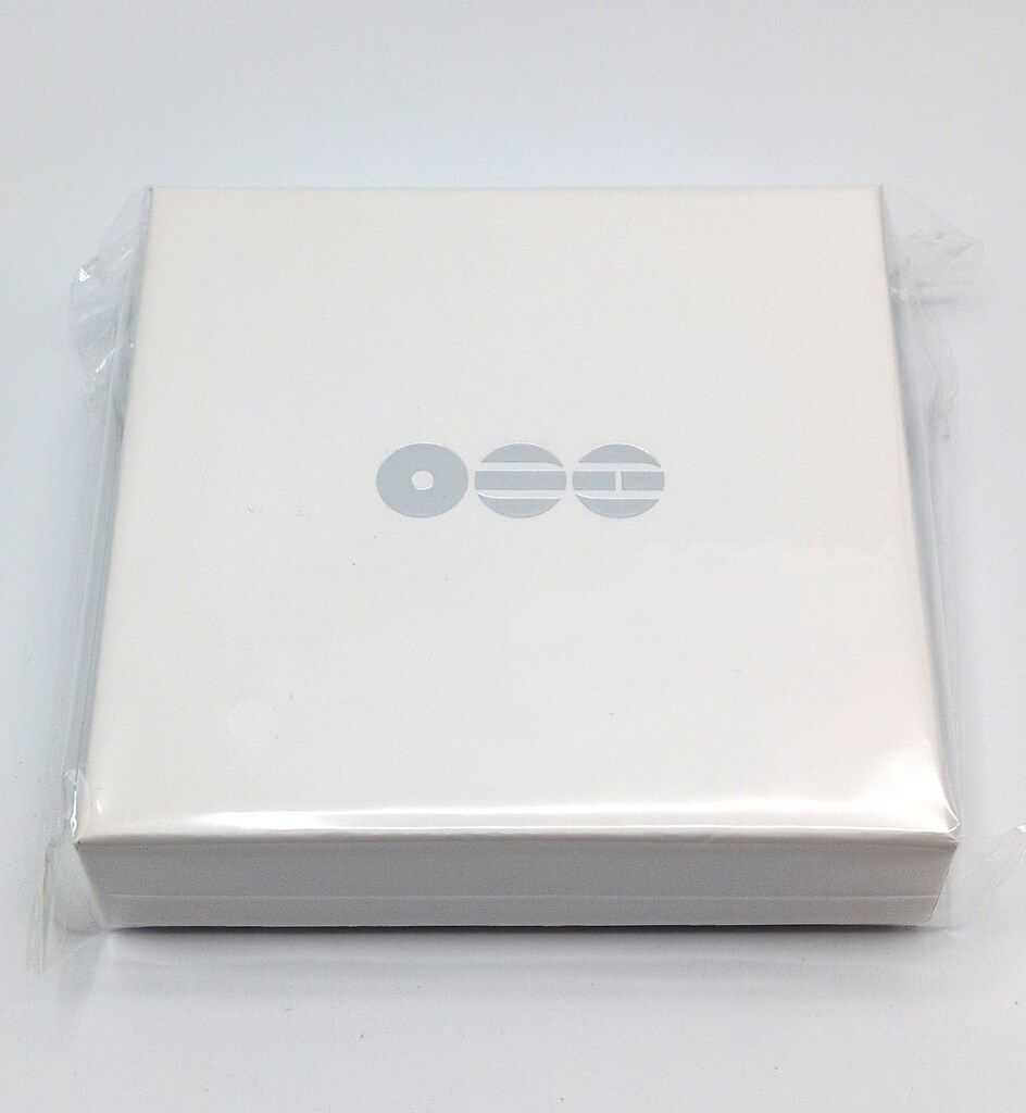 BTS ARIRANG POP-UP CARD HOLDER BLACK