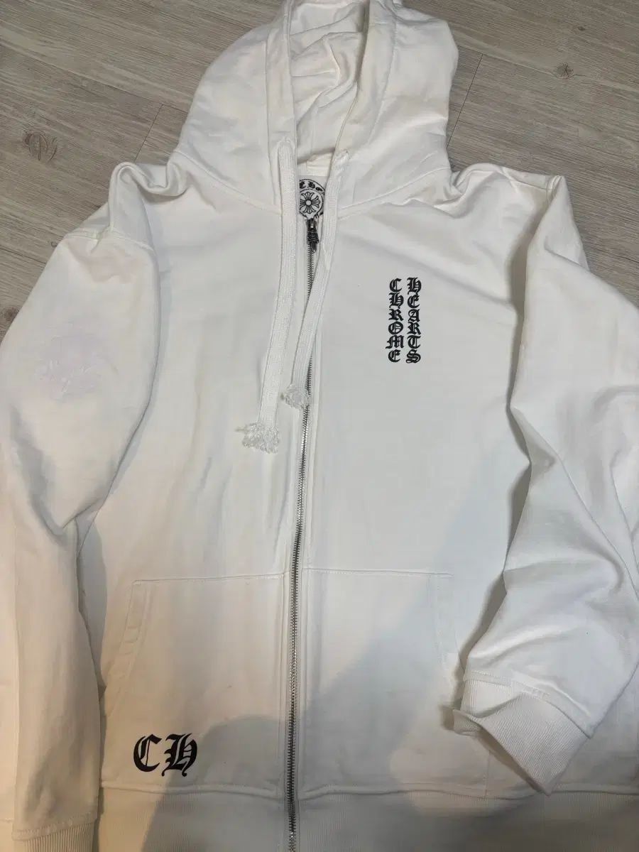 クロムハーツ フードジップアップ 白 出品