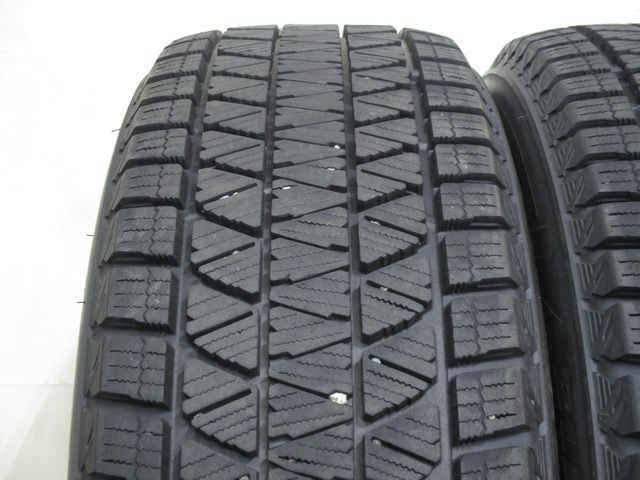 中古 冬用】 225/60R18 100Q 2本セット ブリヂストン ブリザック DM-V3