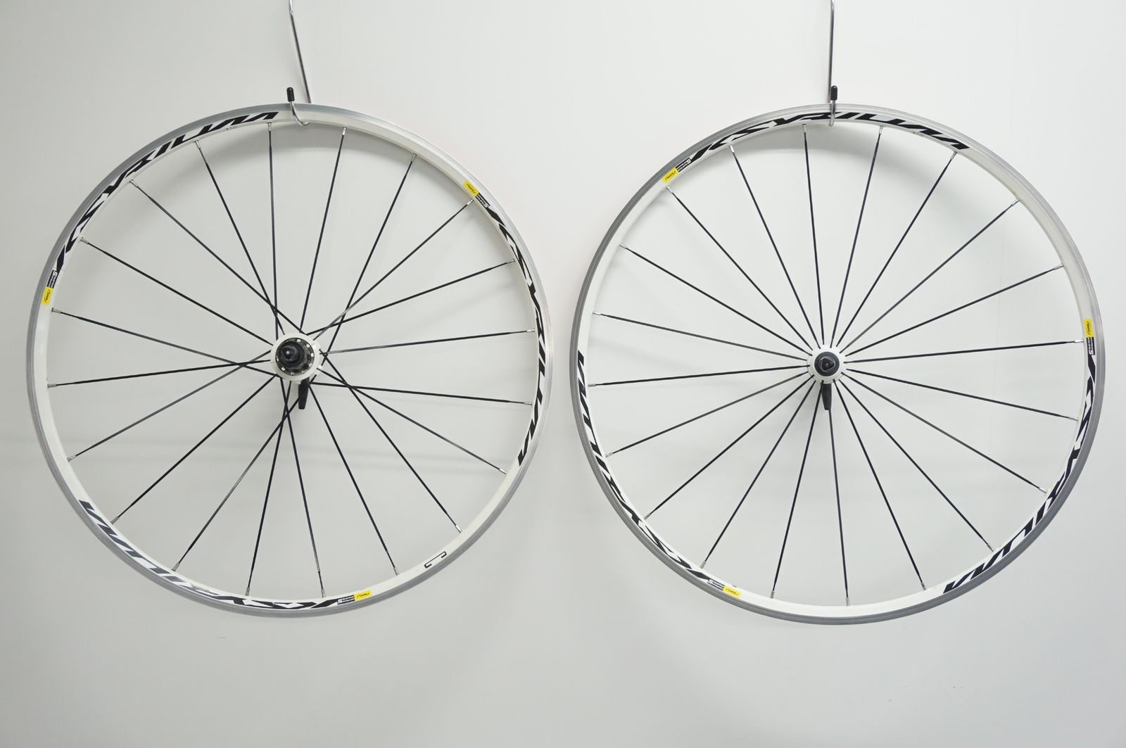 MAVIC 「マヴィック」 KSYRIUM EQUIPE S シマノ11速 ホイールセット / バイチャリ福岡店