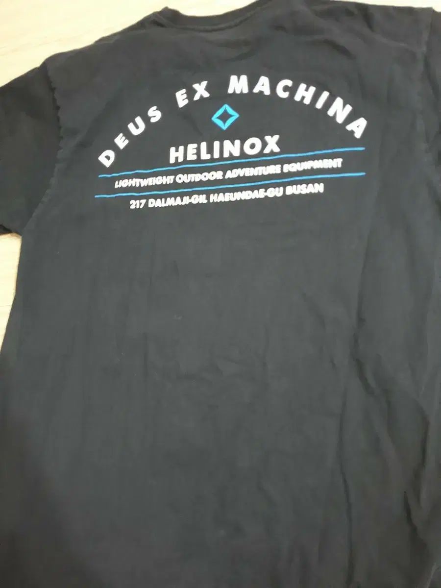 ヘリノックス DEUS EX MACHINA デウスエクスマキナ 半袖 Tシャツ ブラック