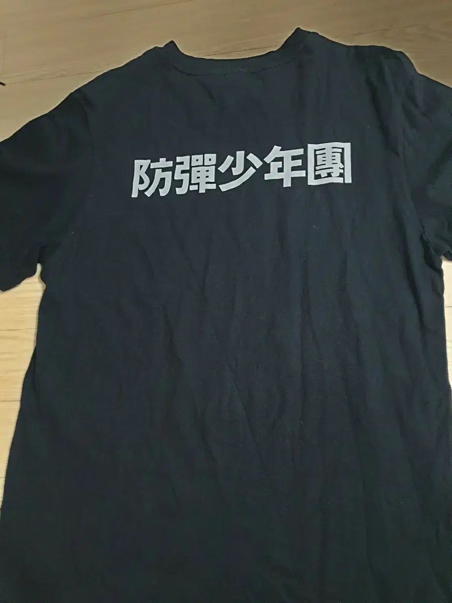 BTS ロゴ 半袖 Tシャツ 黒