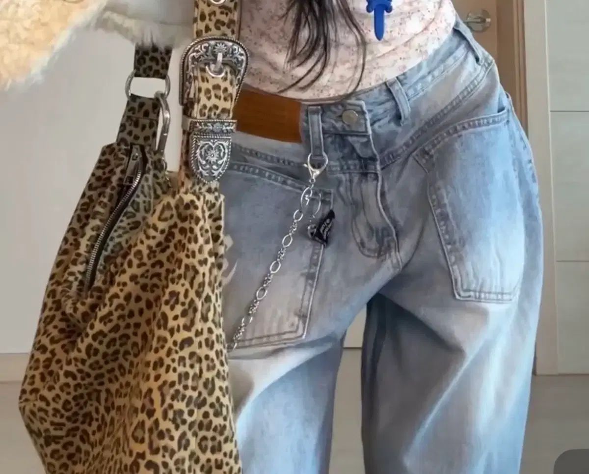 ザ ミステリアス ホテル ミホ フェイク デニム パンツ