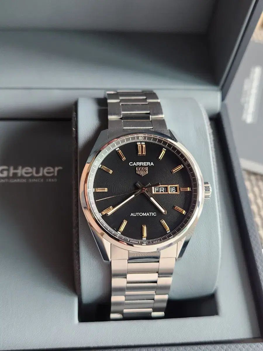 タグ・ホイヤー オート / カレラ 41mm ブラック ローズゴールド