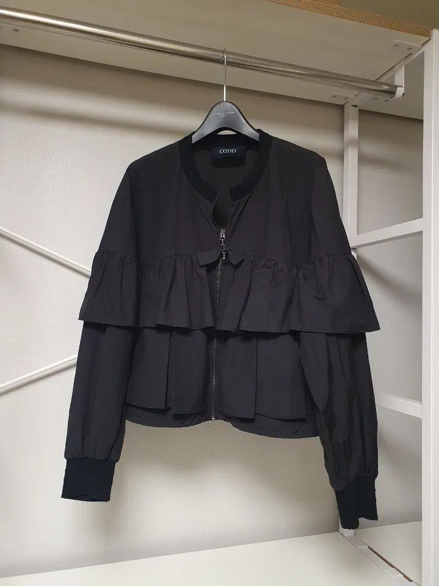 2025年 The HANDSOME O'2nd オッズセカンド フリル ブルゾン ジャケット ブラック