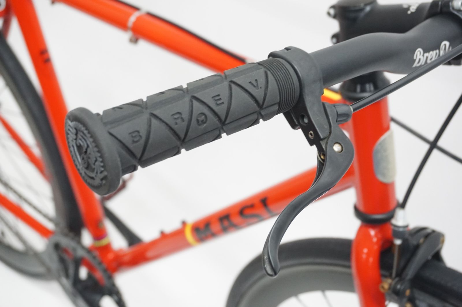MASI 「マジィ」 FIXED UNO RISER 2022年モデル ピストバイク