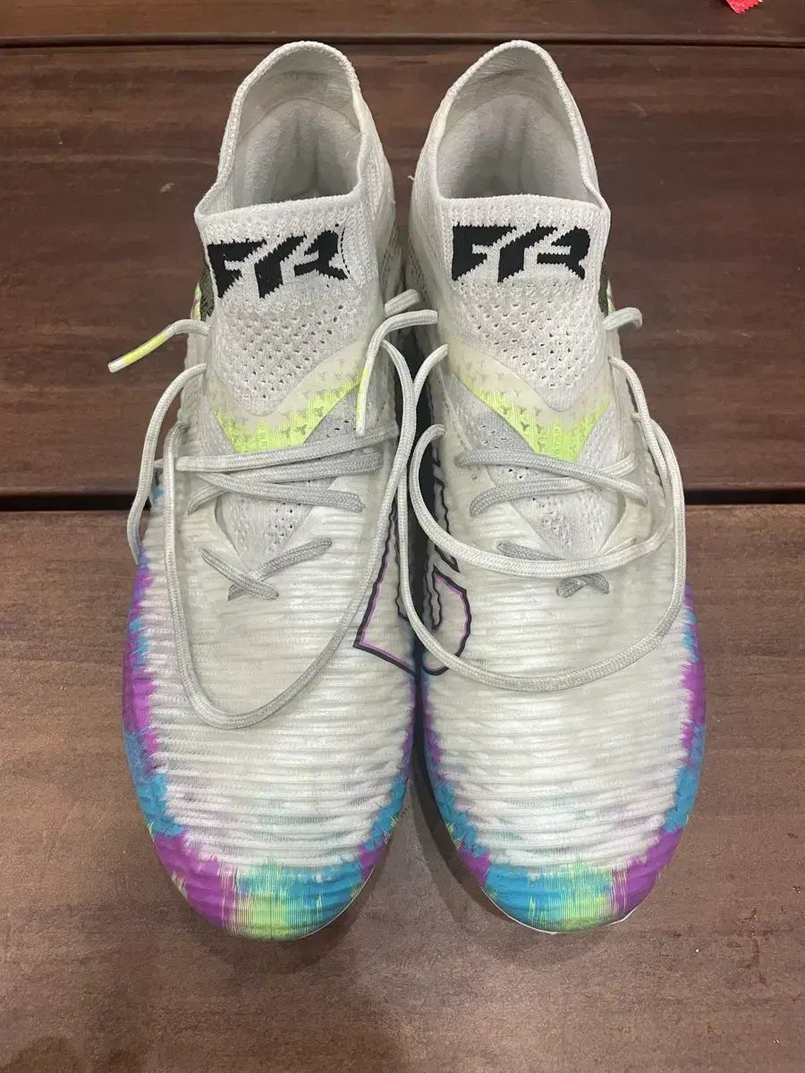 プーマ 퓨チャー8 サッカーシューズ 260 11,340円