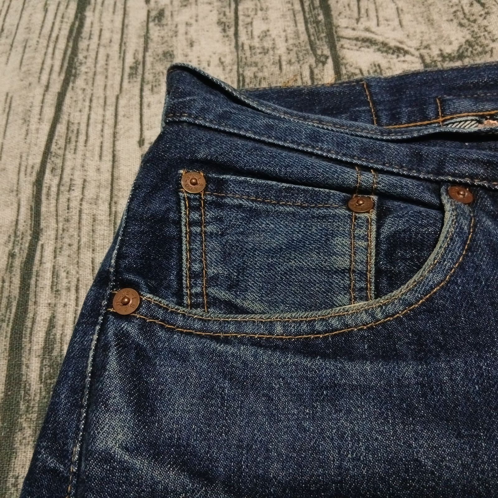 levi's 201xx w33 l36 バレンシア製 ビックE シンチバック W36】98年 バレンシア製 LEVI'S 201XX 1937 シンチバック 超雰囲気 555