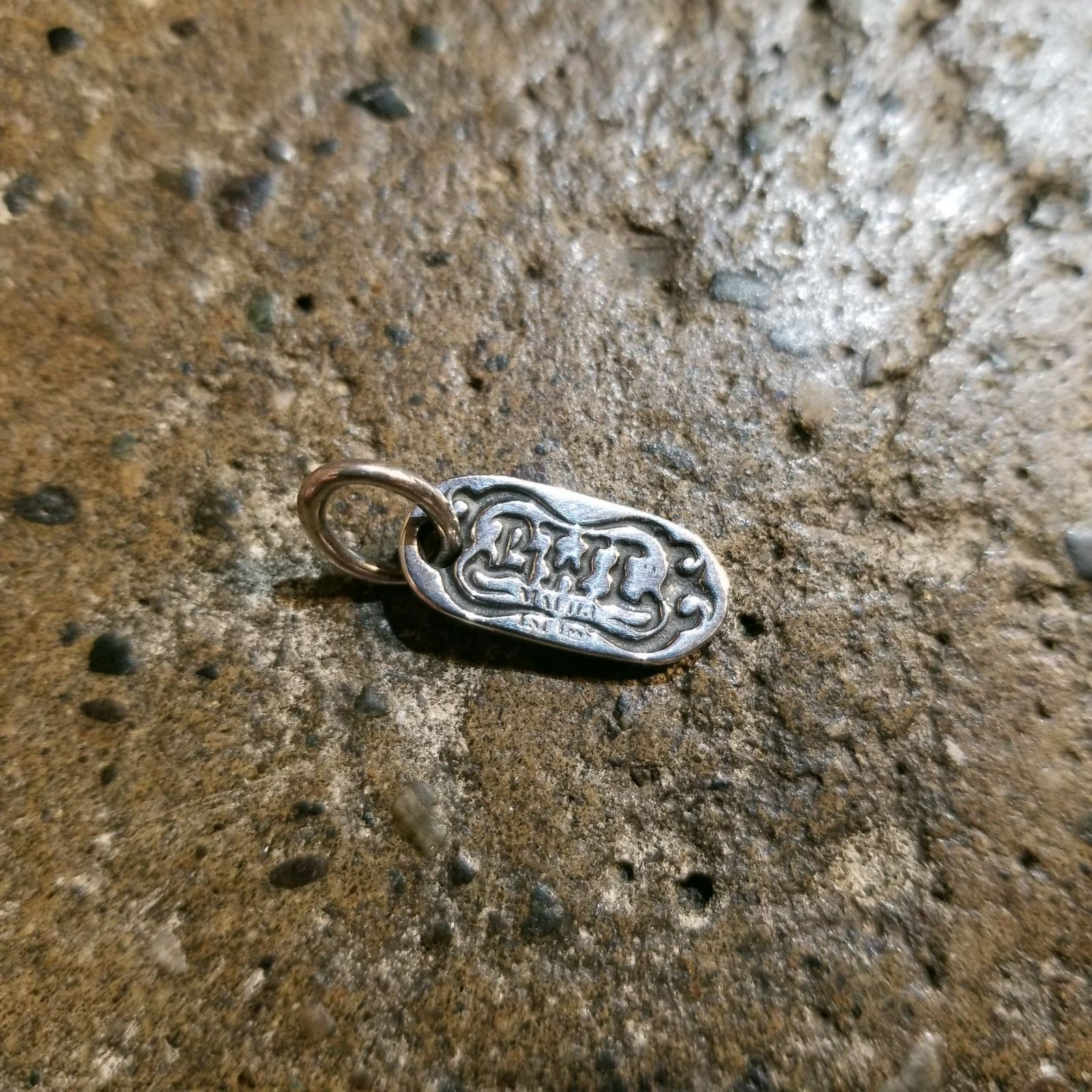 Bill Wall Leather BWL TAG チャーム ネックレストップ ロゴ タグ
