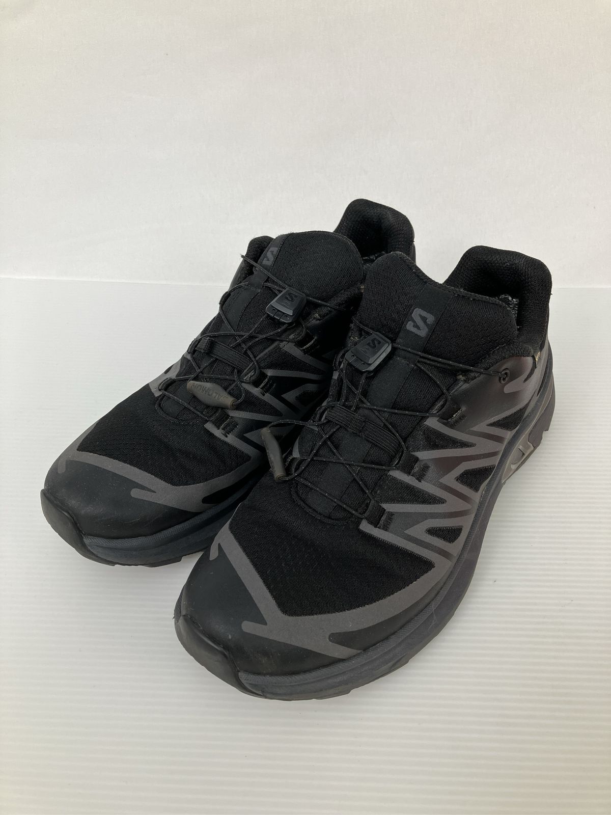 SALOMON サロモン スニーカー 24.5 ブラック 紐 ローカット レディース