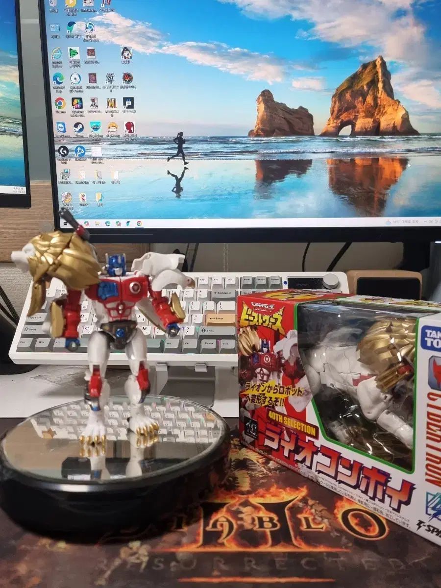 トランスフォーマー 40周年 ライオコンボイ 未開封品 出品