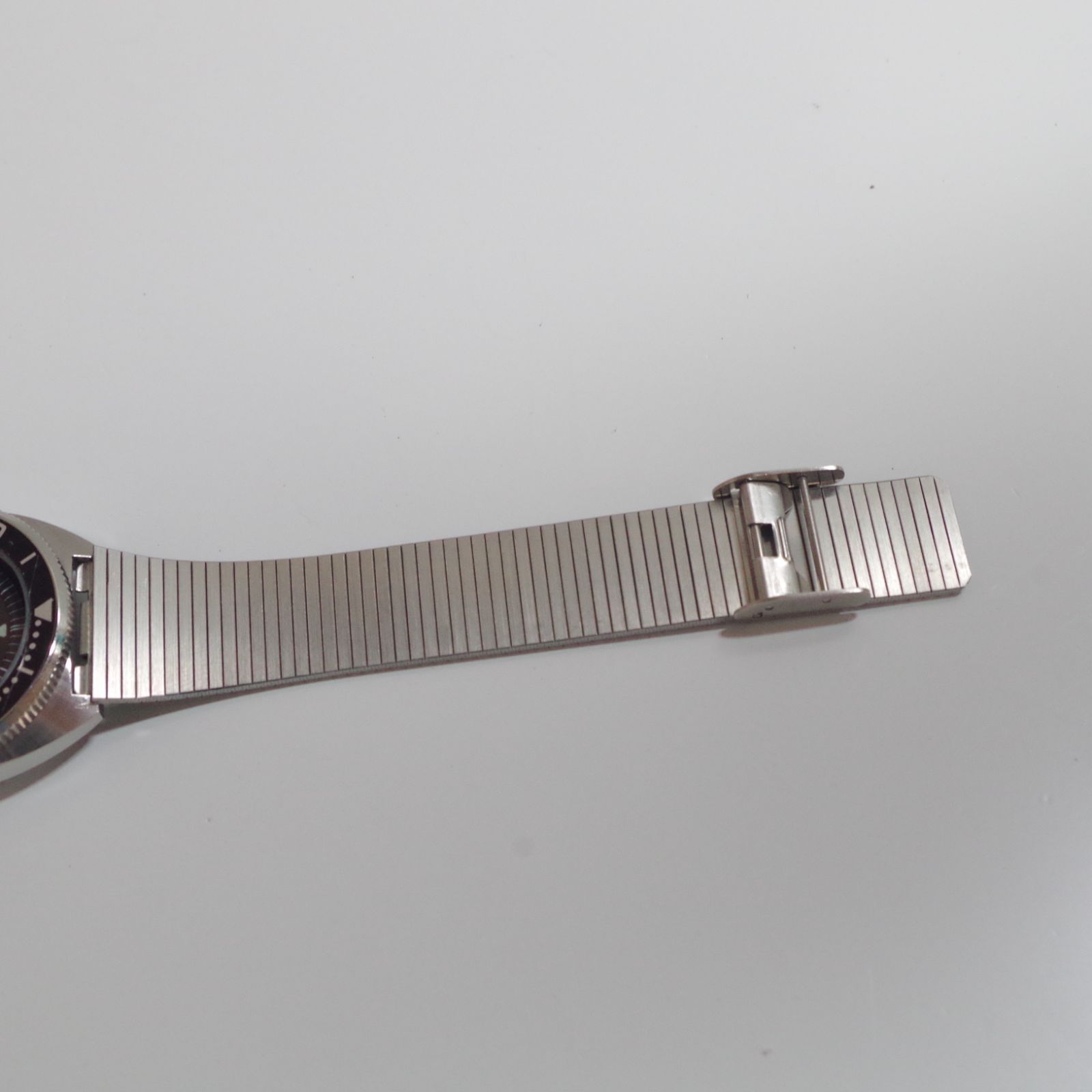A7100 RICOH 643018 Diver 100M ブラック文字盤 電池交換済み 新品ヴィンテージ風ベルト 動作良好 A7100 RICOH 643018 Diver 100M ブラック文字盤 電池交換済み 新品ヴィンテージ風ベルト 動作良好