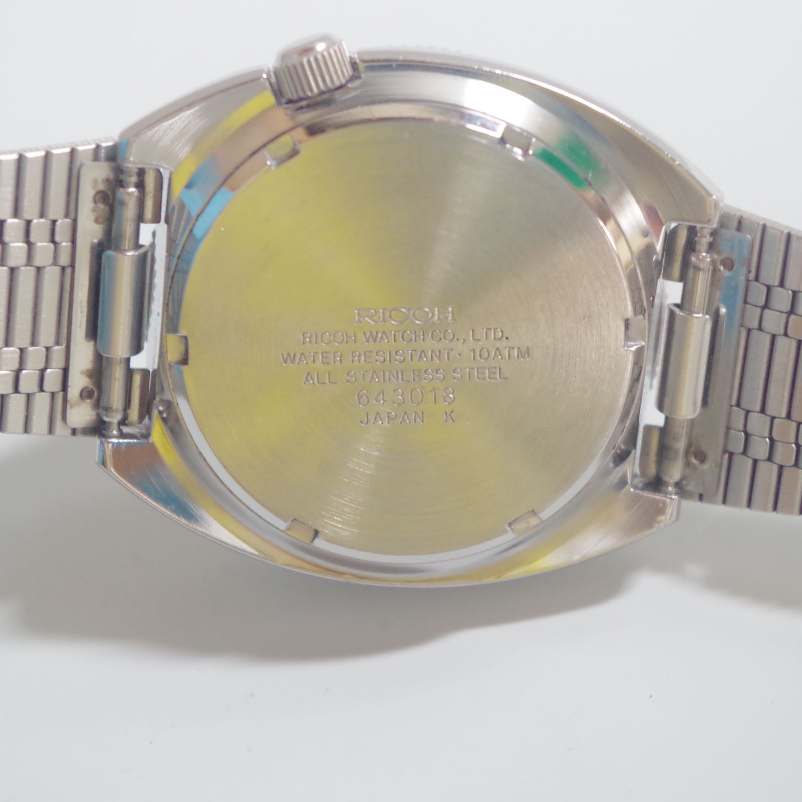 A7100 RICOH 643018 Diver 100M ブラック文字盤 電池交換済み 新品ヴィンテージ風ベルト 動作良好 A7100 RICOH 643018 Diver 100M ブラック文字盤 電池交換済み 新品ヴィンテージ風ベルト 動作良好