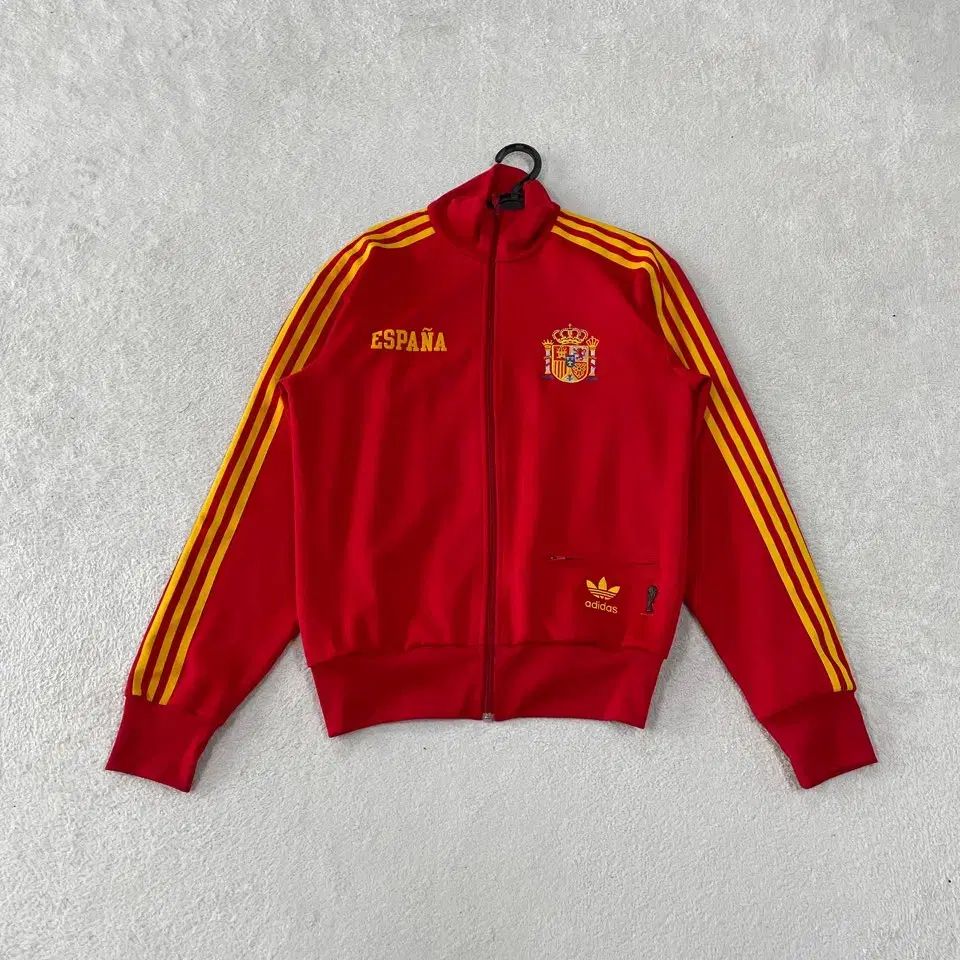 95 adidas アディダス スペイン レッド トラックジャージ ジャージ aespa（エスパ） M