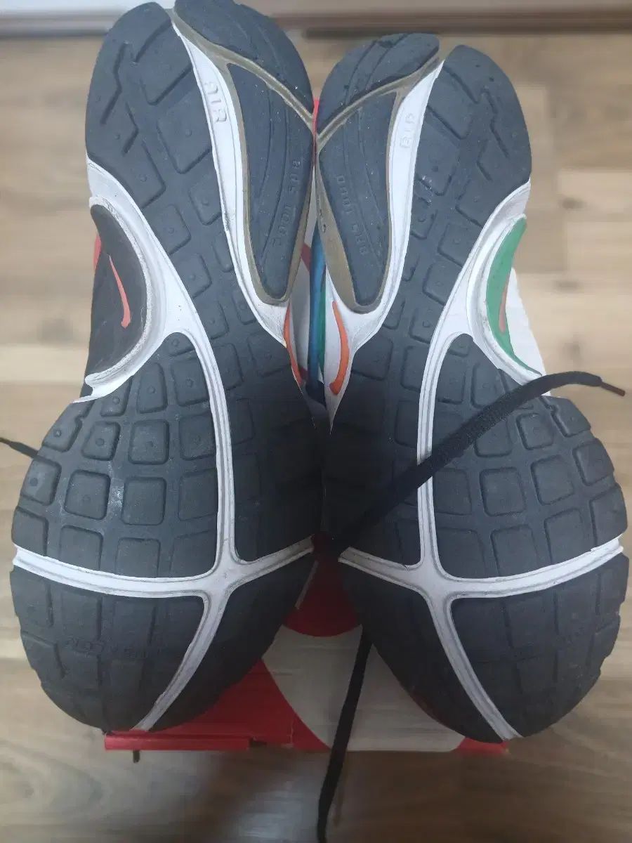 270 NIKE BEAMS プレスト