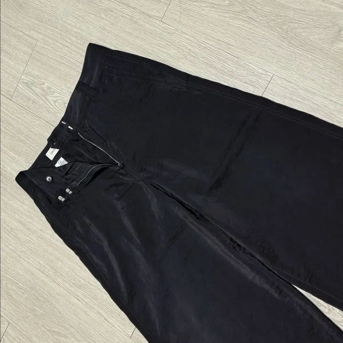 ルメール 26SS ドライシルク ストレート テーラード パンツ ブラック 50 ルメール 26SS ドライシルク ストレート テーラード パンツ ブラック 50