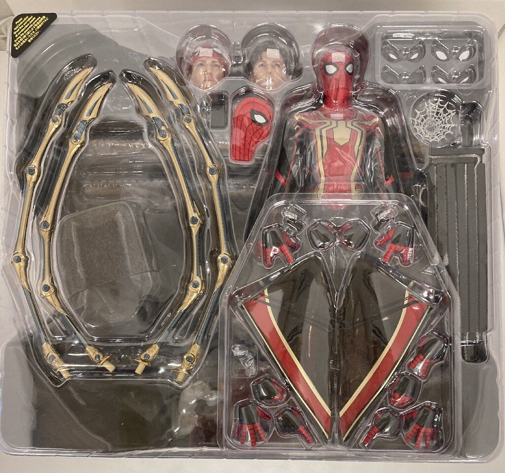 HOTTOYS MOVIE MASTERPIECE SPIDER MAN / INTEGRATED SUIT / DELUXE VERSION MMS624