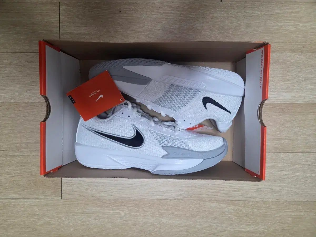 正規品 新品) NIKE G T カット アカデミー EP 白 ウルフ グレー 255
