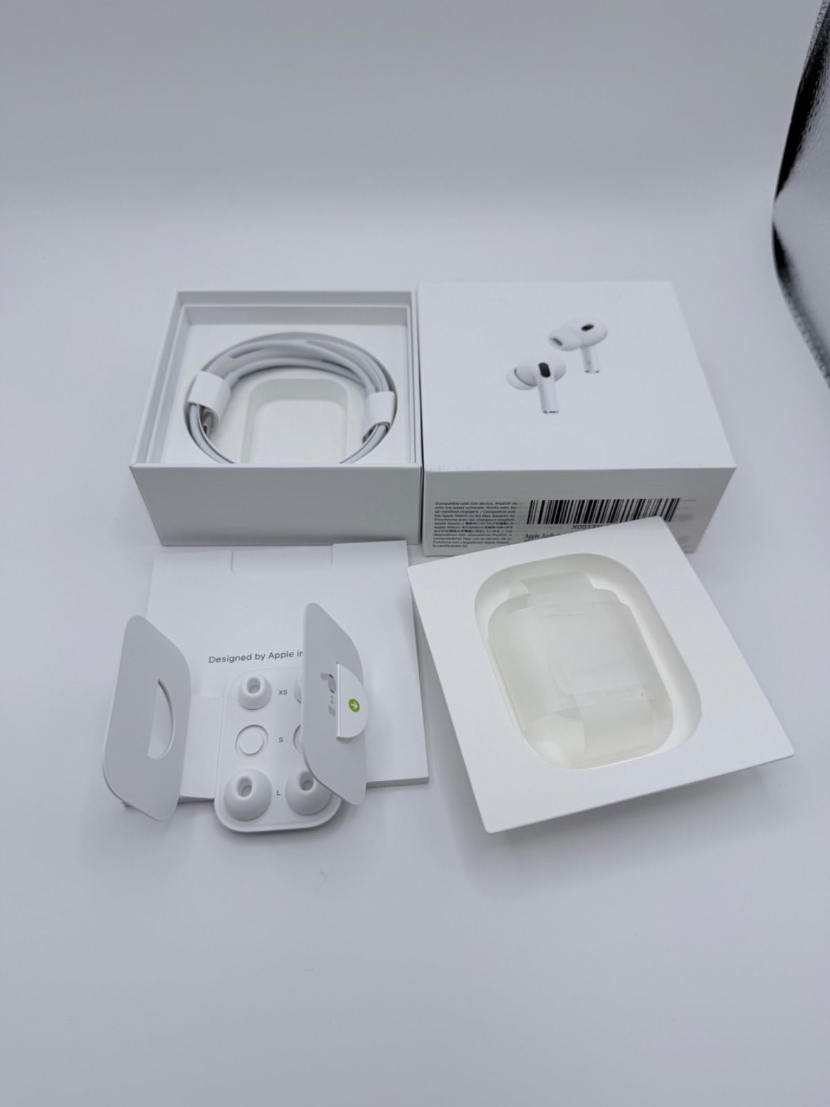 AirPods Pro 2 ライトニング充電　動作確認済み AirPods Pro 2 ライトニング充電 動作確認済み - メルカリ