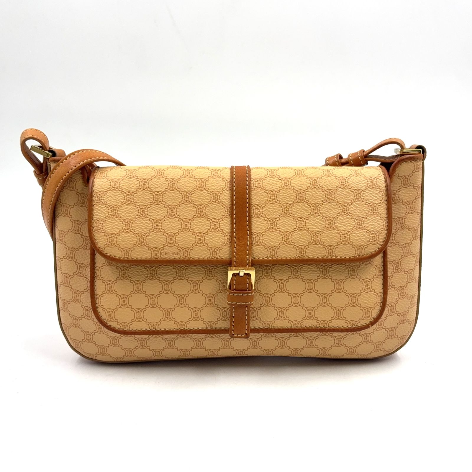 【新着】CELINE マカダム ベルトフラップ レザー、PVC ベージュ、ライトブラウン ワンショルダーバッグ ゴールド