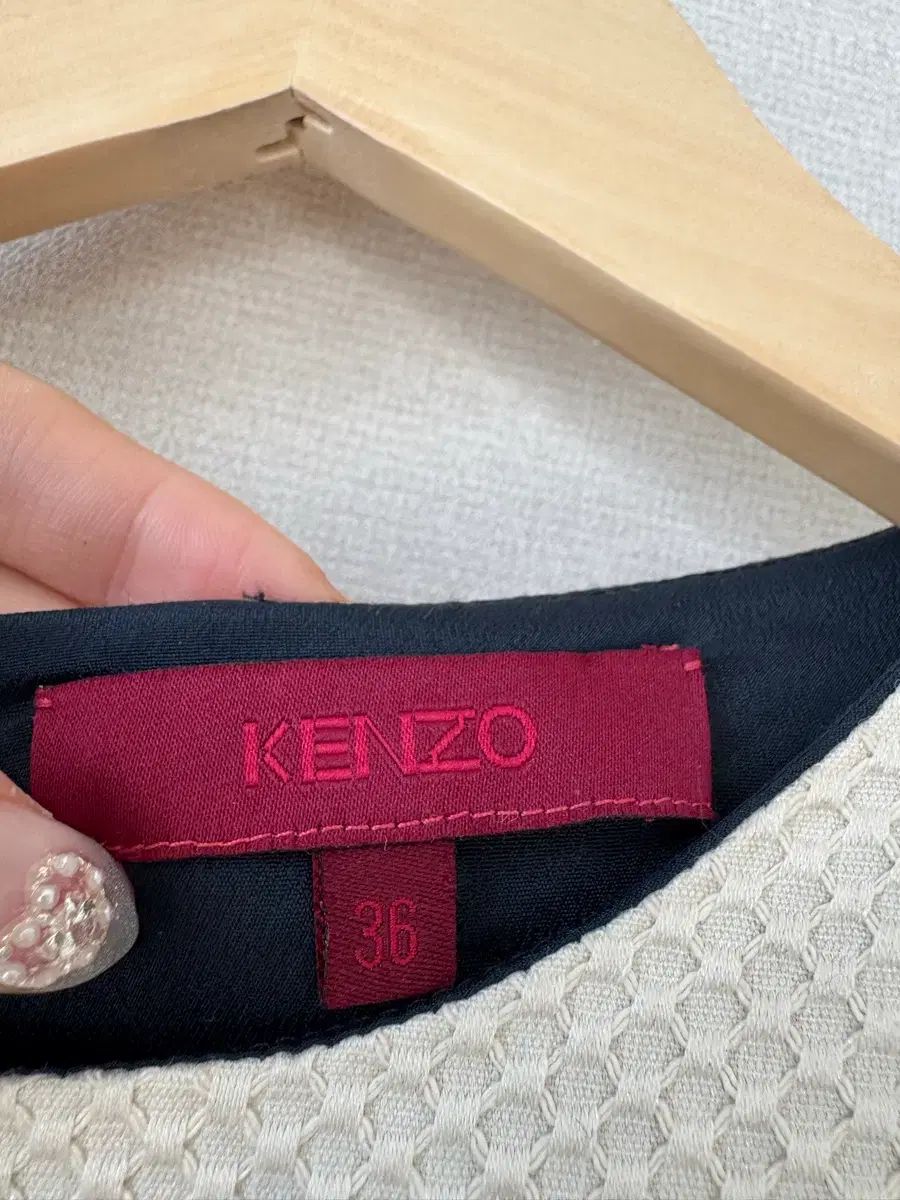 KENZO ゲン조 ヴィンテージ 半袖 プリンティング ONE PIECE 36 サイズ 44-55초 KENZO ゲン조 ヴィンテージ 半袖 プリンティング ONE PIECE 36 サイズ 44-55초
