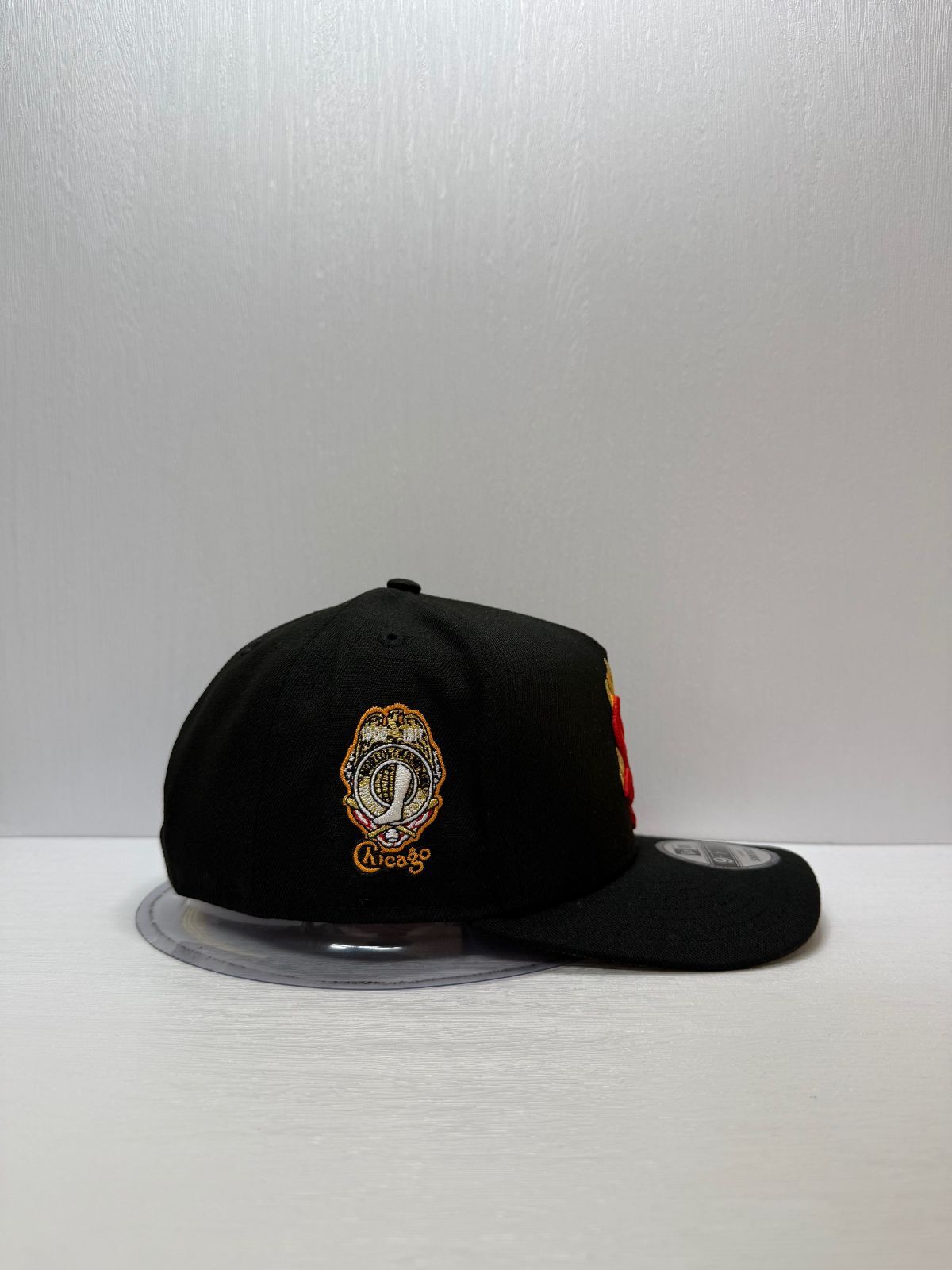 ニューエラ シカゴホワイトソックス ワールドシリーズ1906 フレイム 9fifty A-FRAME スナップバックキャップ ブラックカラー ニューエラ シカゴホワイトソックス ワールドシリーズ1906 フレイム 9fifty A-FRAME スナップバックキャップ ブラックカラー